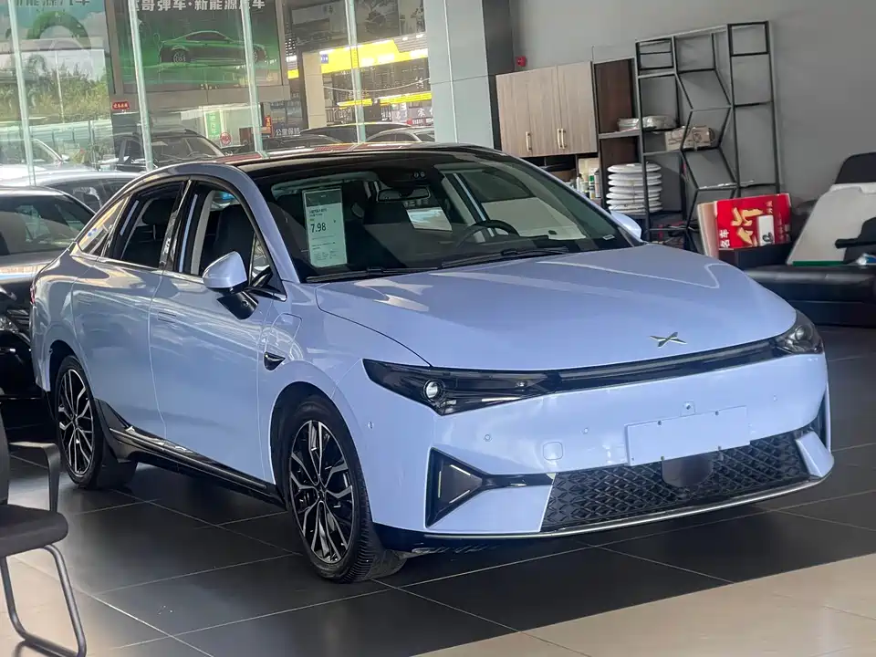 XPENG P5