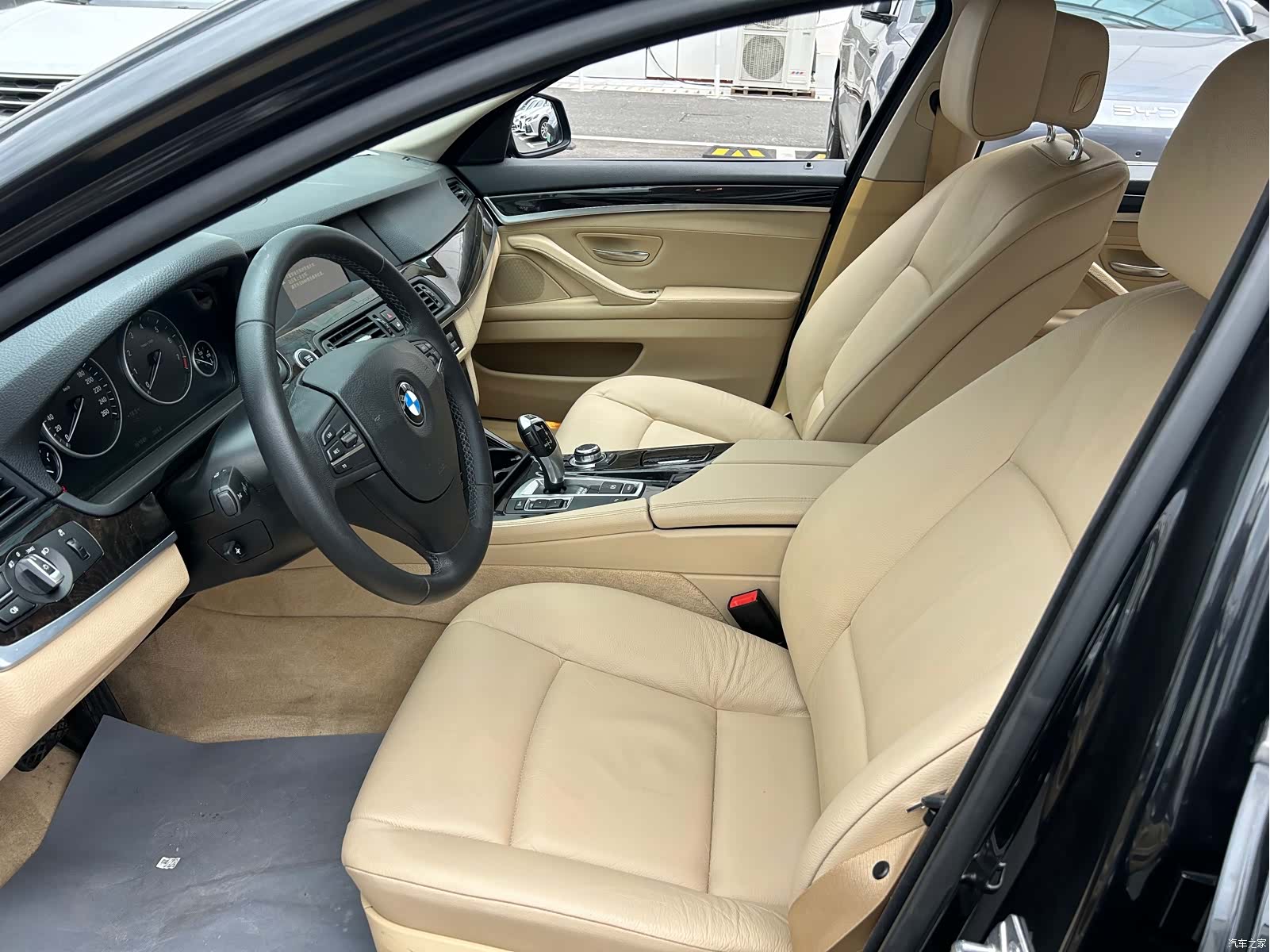BMW 5 Series, 2014 4
