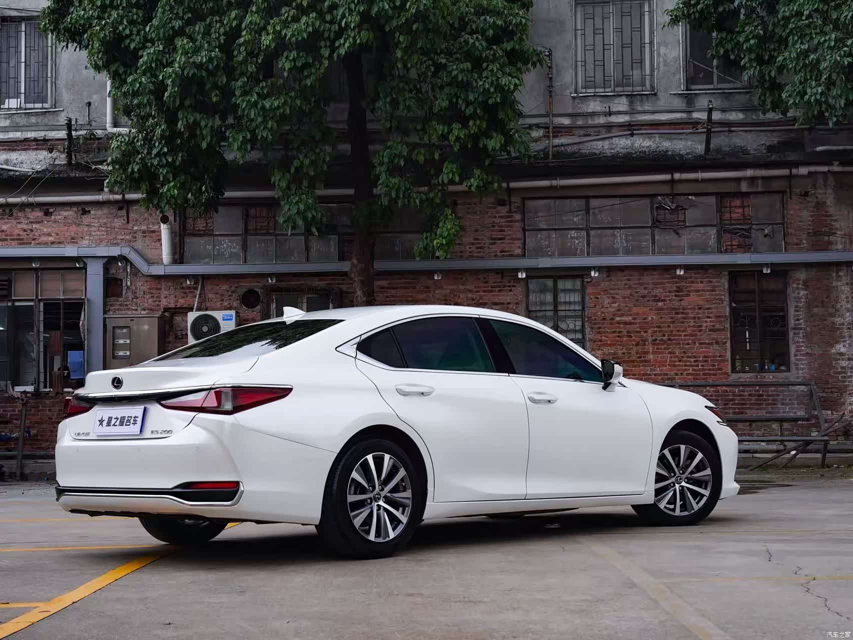 Lexus ES, 2020 2