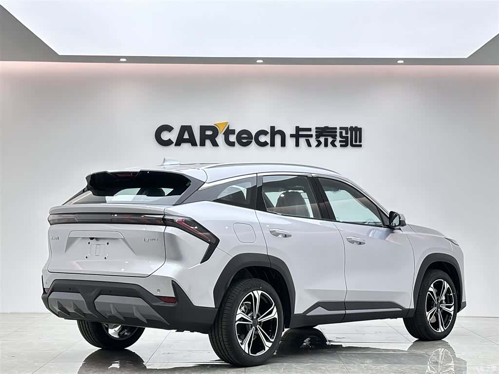 Geely Galaxy L7, 2025 4