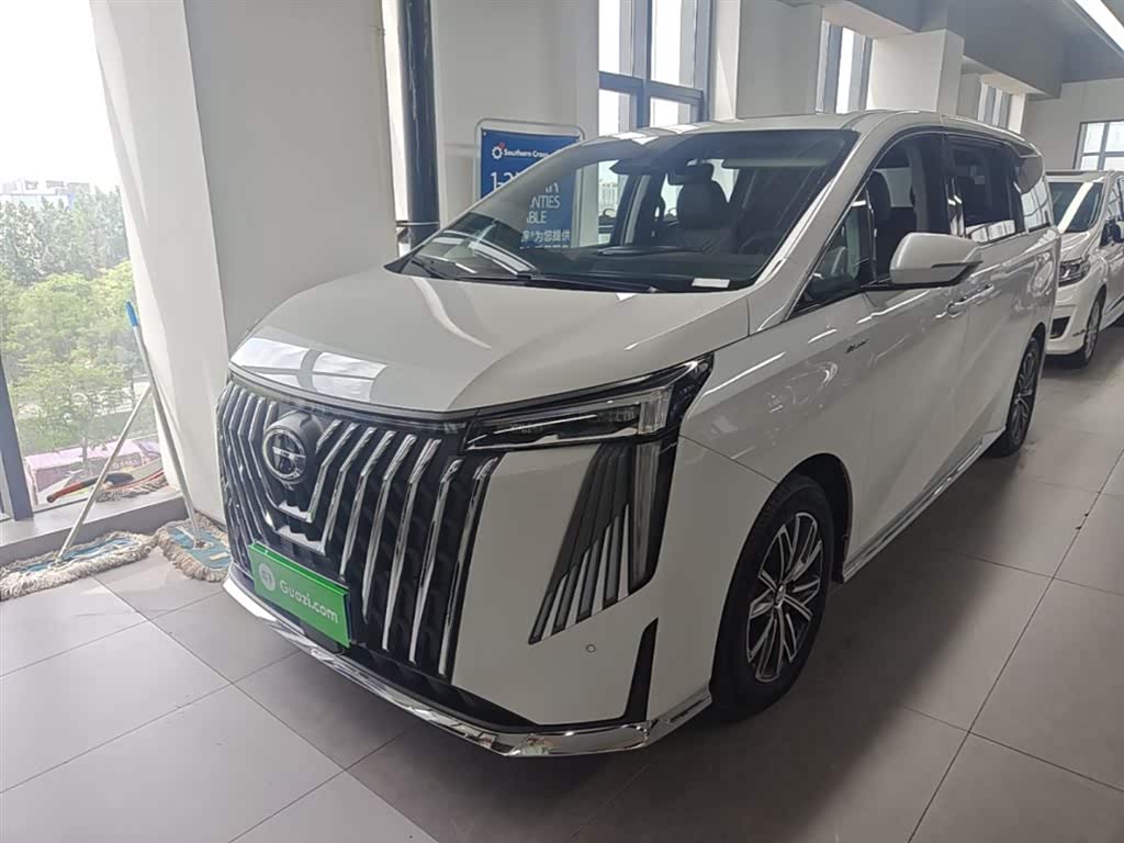 GAC M8