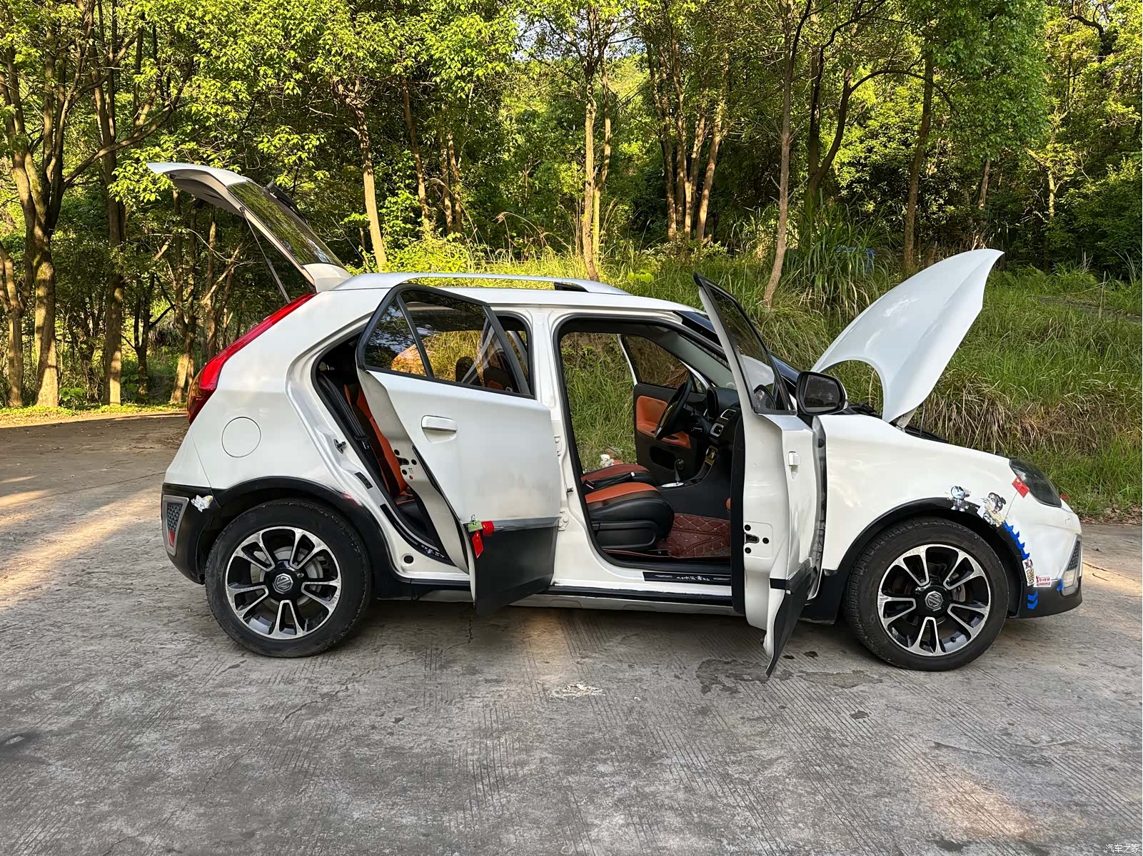 MG 3SW, 2016 27