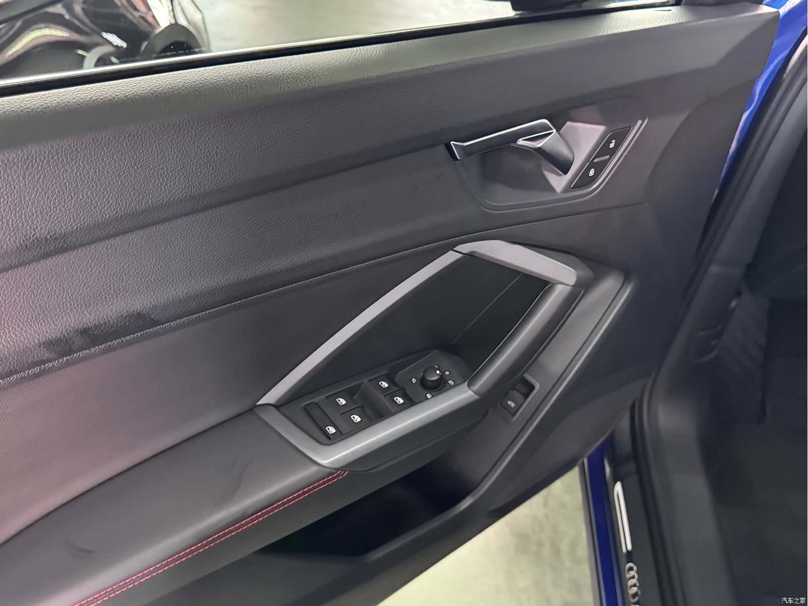 Audi Q3, 2020 все фото