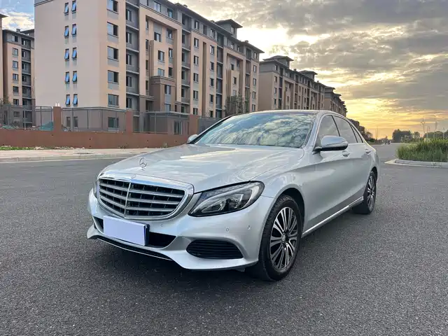 Mercedes-Benz C-Class 2015 — купить из Китая под заказ