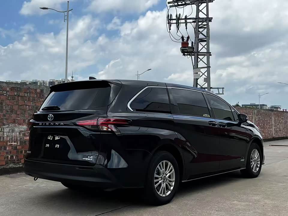 Toyota SIENNA