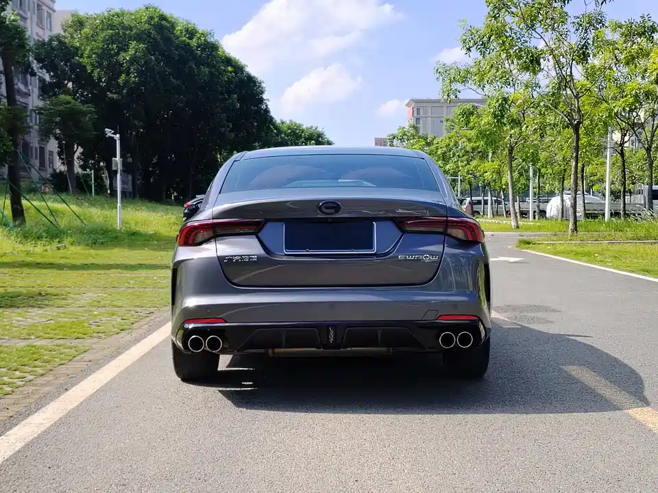 Trumpchi Shadow Leopard