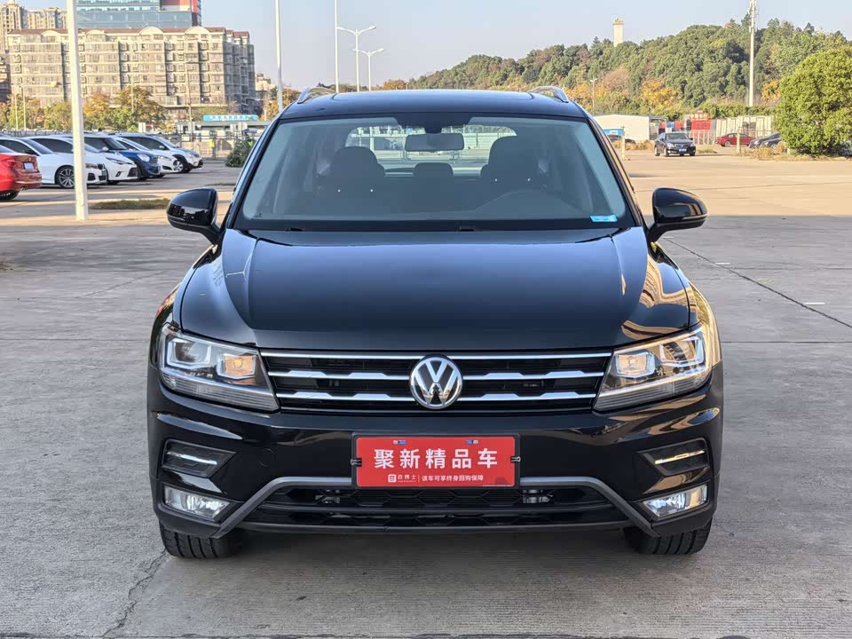 Volkswagen Tiguan L