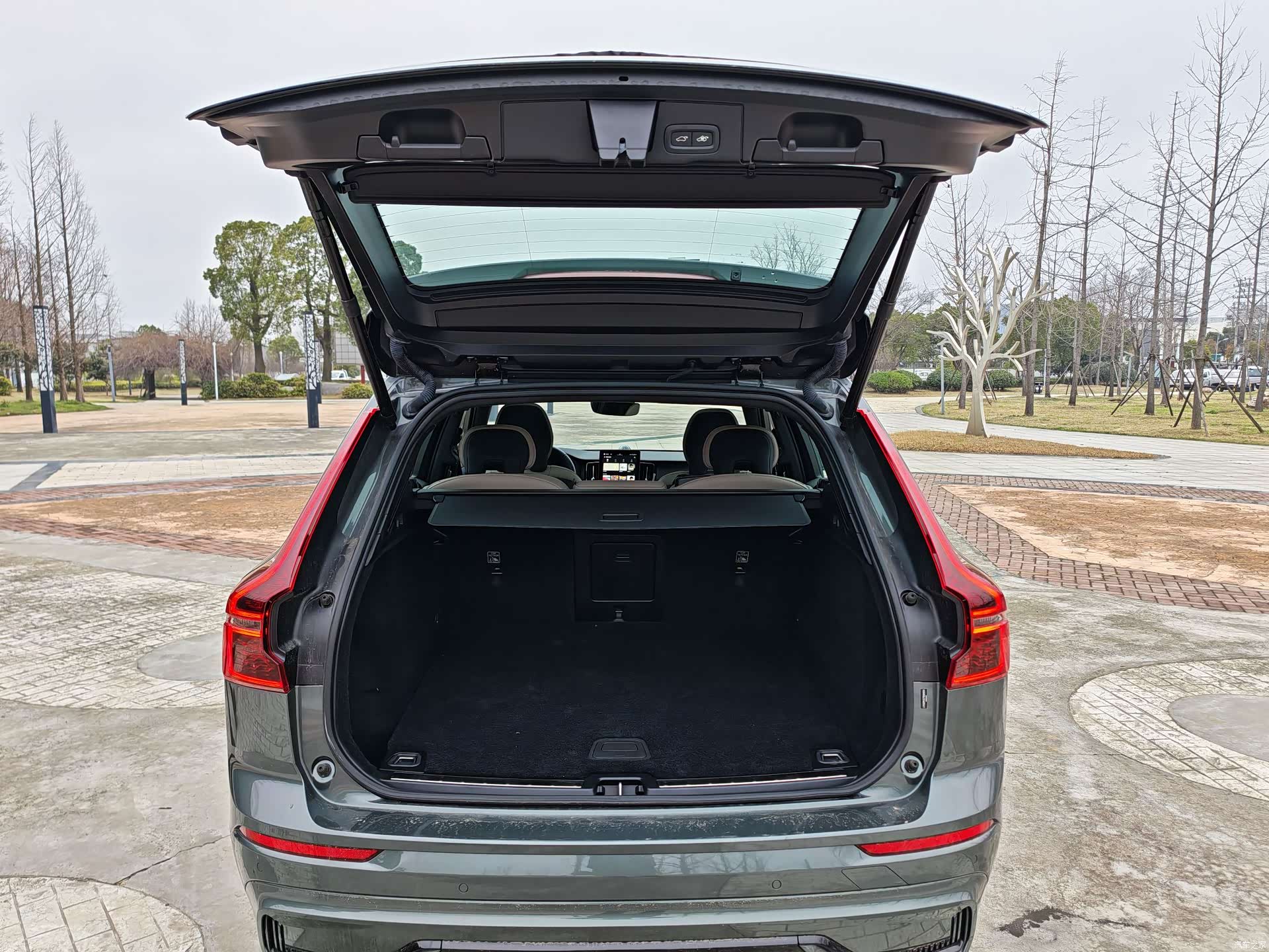 Volvo XC60, 2025 39