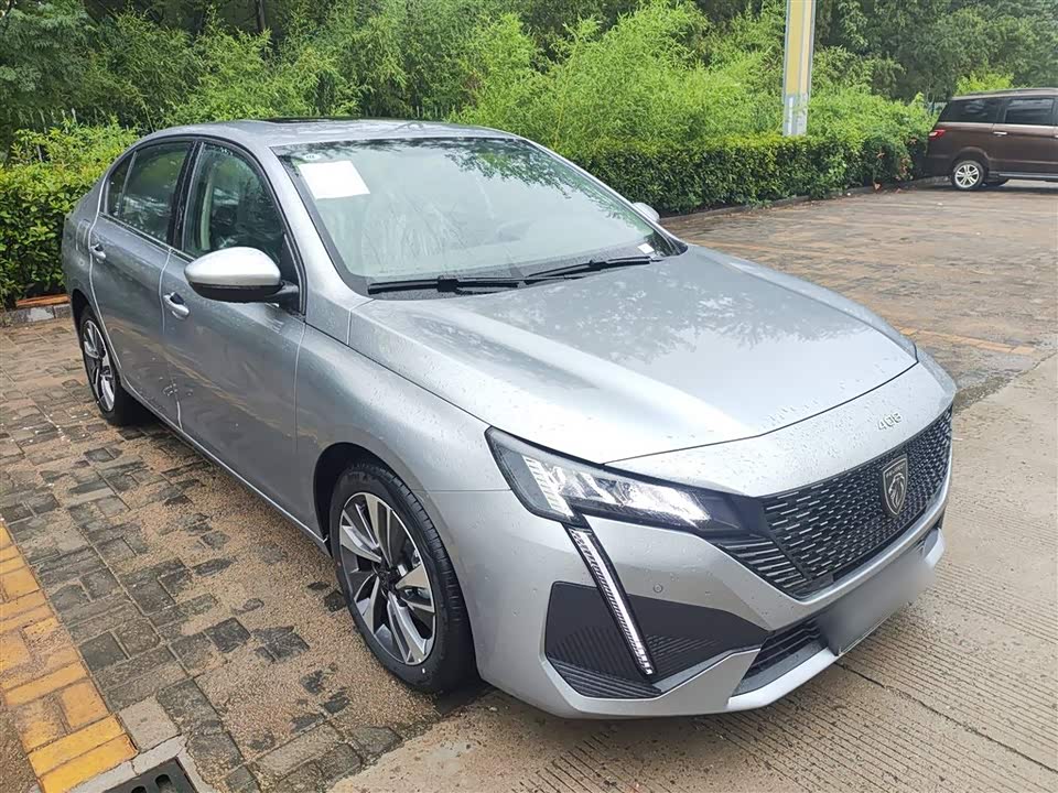 Peugeot 408 Peugeot 408