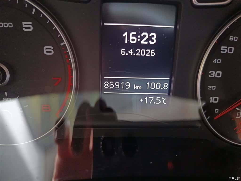 Audi Q3, 2015 все фото