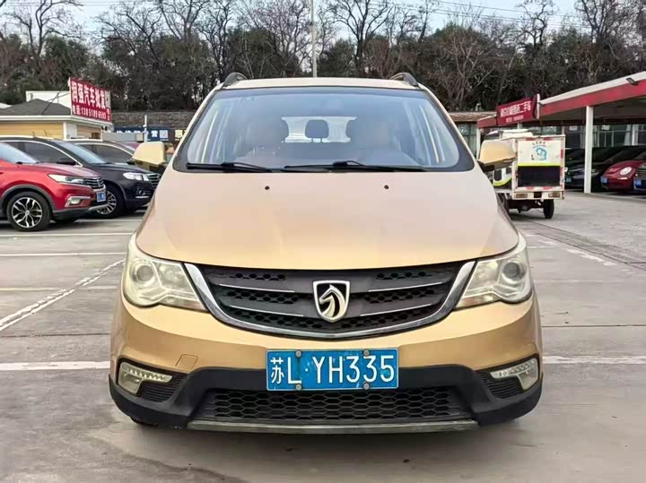 Baojun 730 2014 1.5L МКПП Комфорт 7 seats
