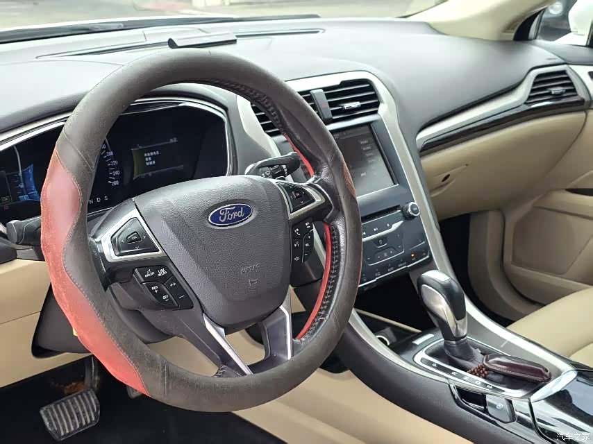 Ford Mondeo, 2014 6