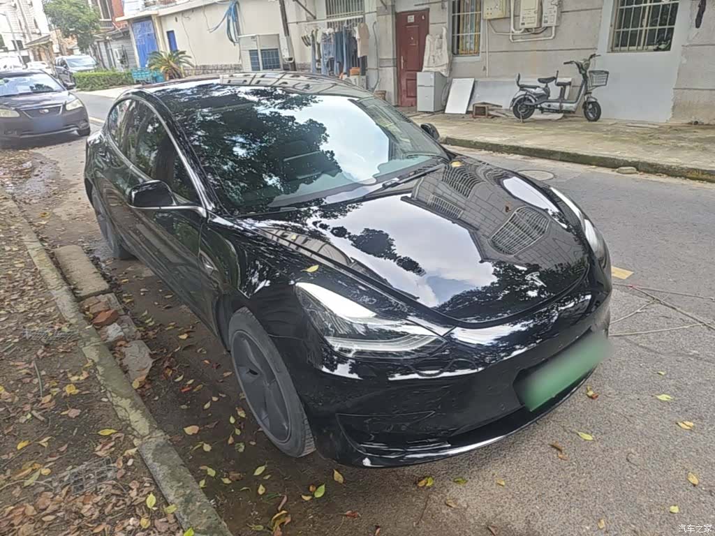 Tesla Model 3, 2020 4