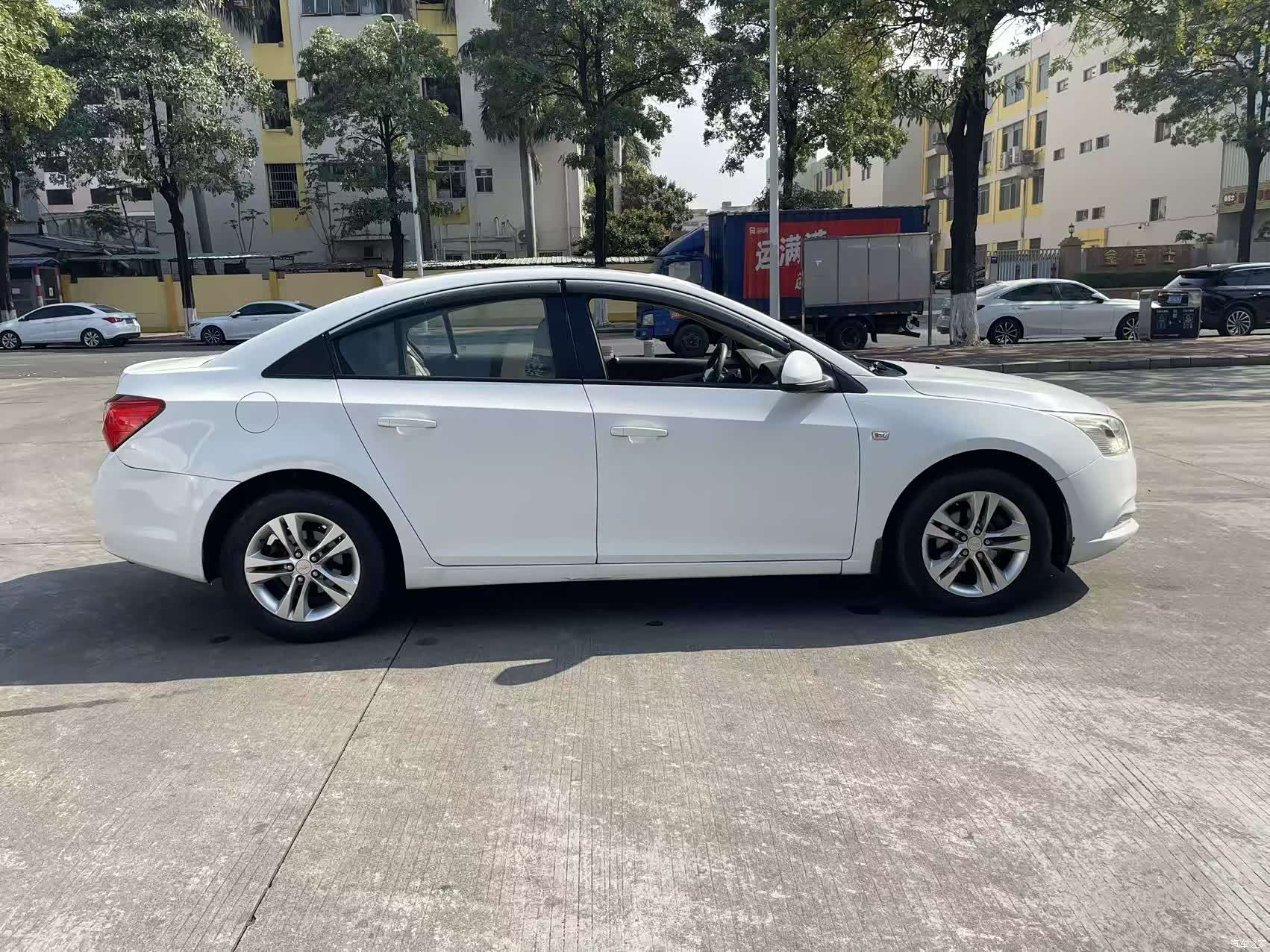 Chevrolet SE, 2014 4