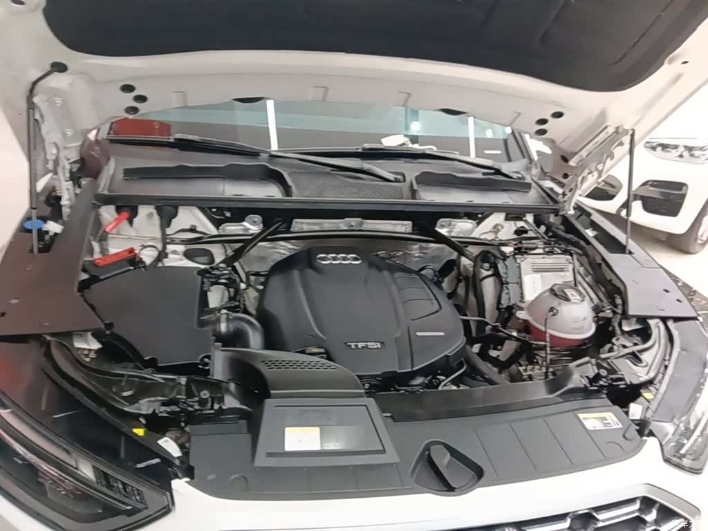Audi Q5L, 2022 20