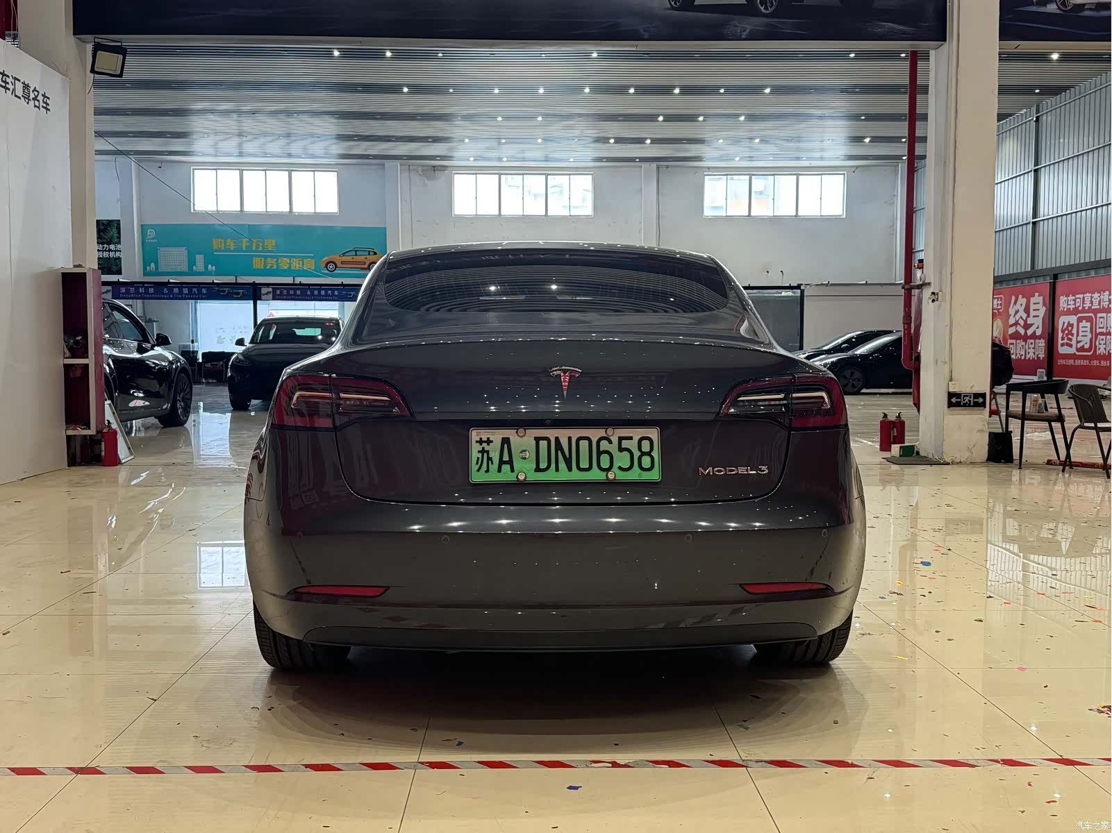 Tesla Model 3, 2020 все фото