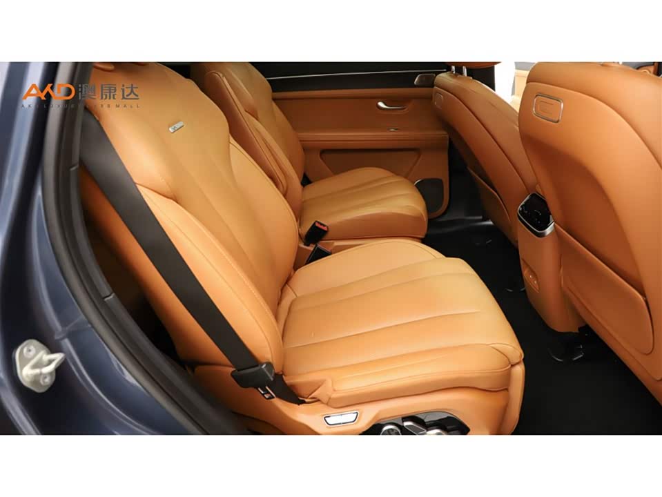 AITO Ask the world M7