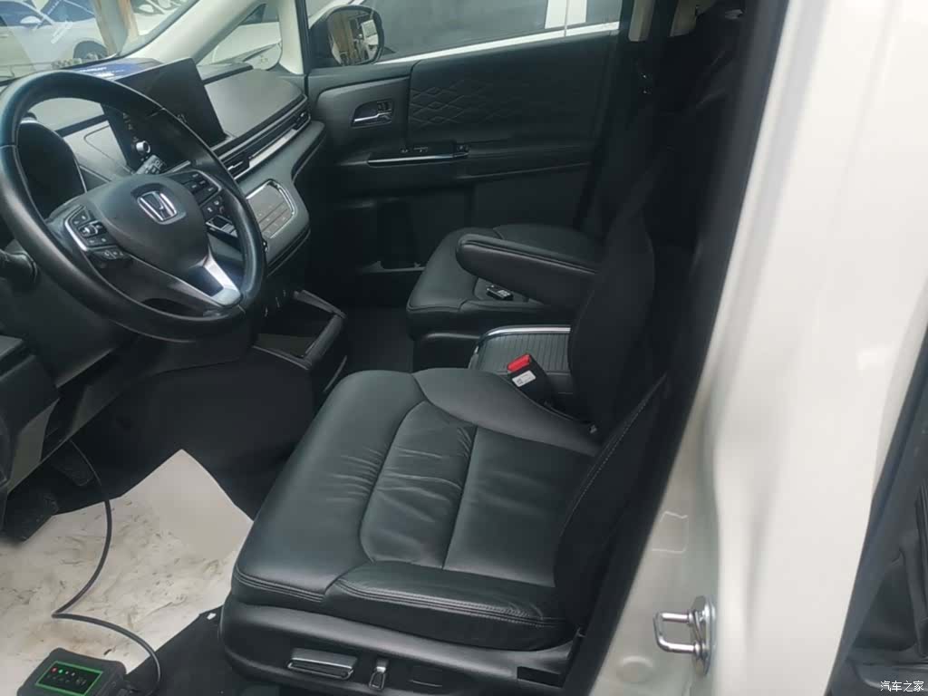 Honda Elysion, 2023 15