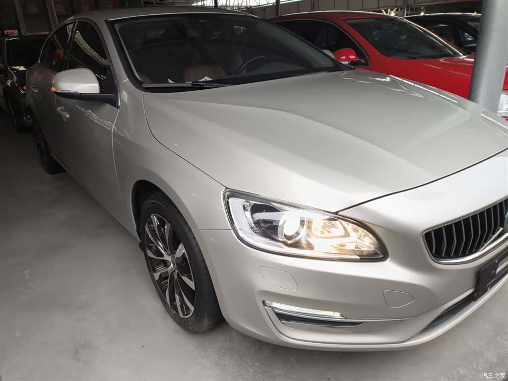 Volvo S60, 2018 4