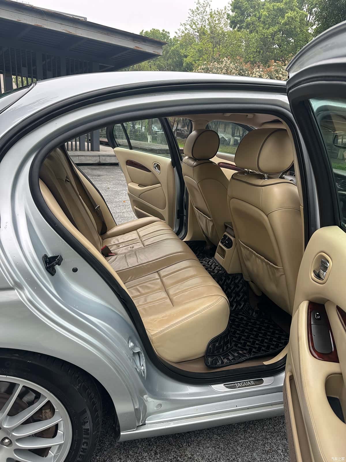 Jaguar S-TYPE, 2008 11