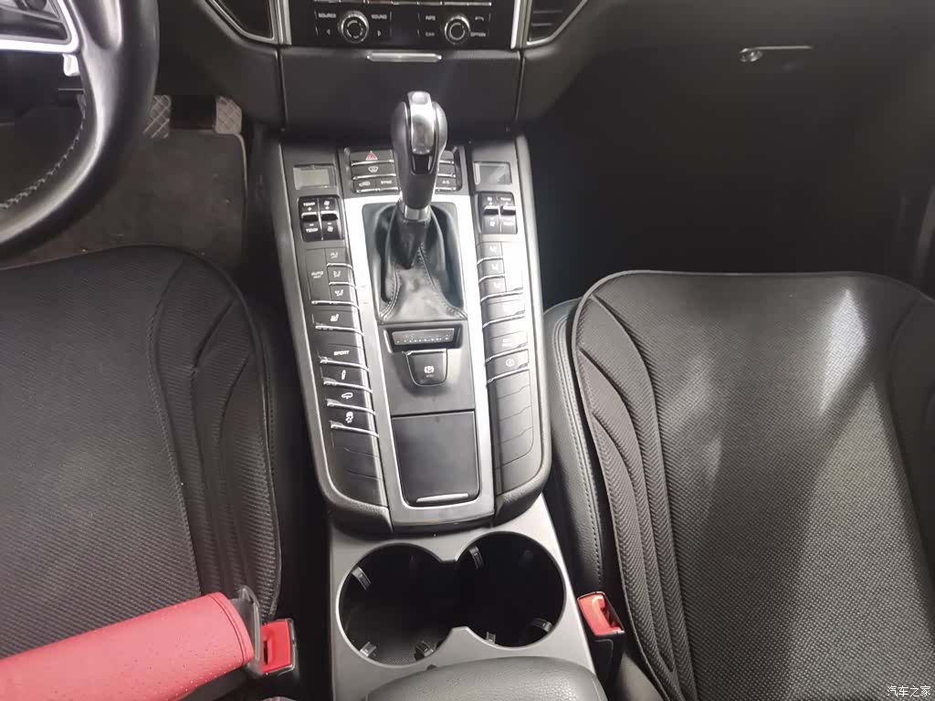 Porsche Macan, 2015 15