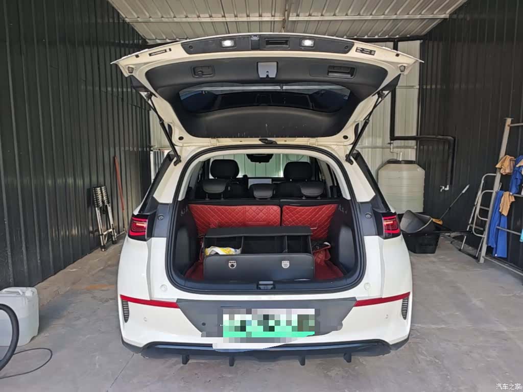 BYD HiAce, 2025 19
