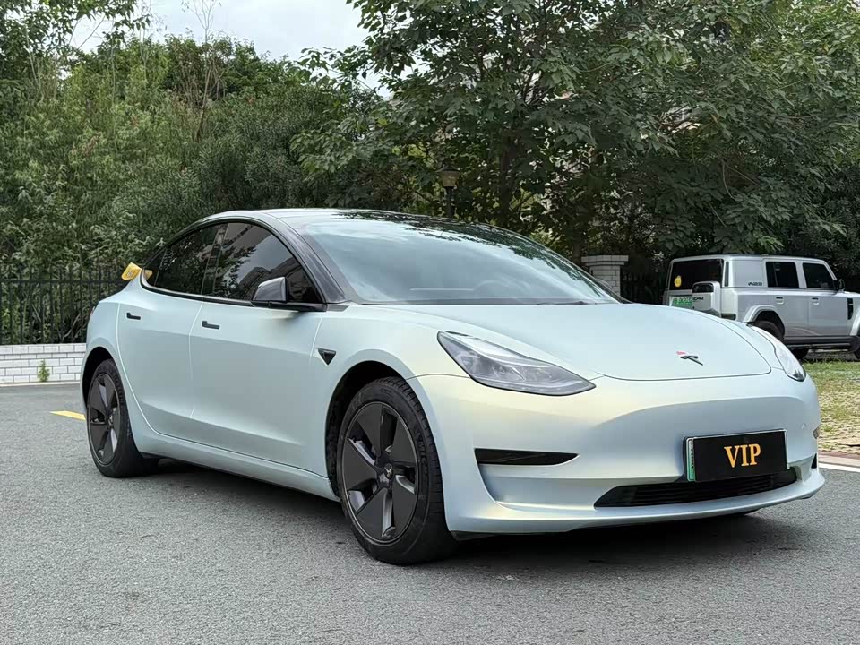 Tesla Model 3 Tesla Model 3