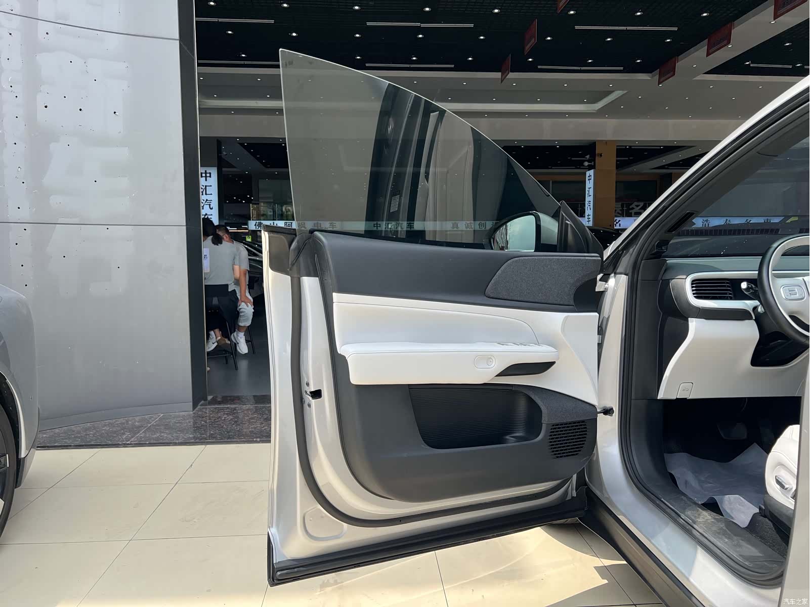 Xpeng G6, 2024 6