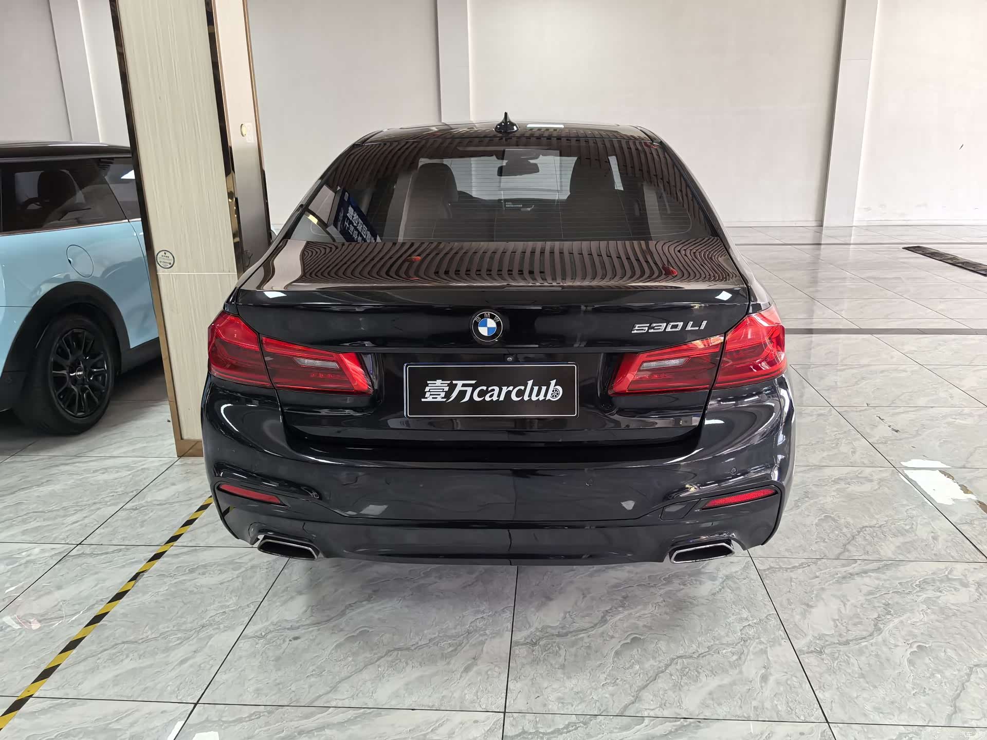 BMW 5 Series, 2018 8