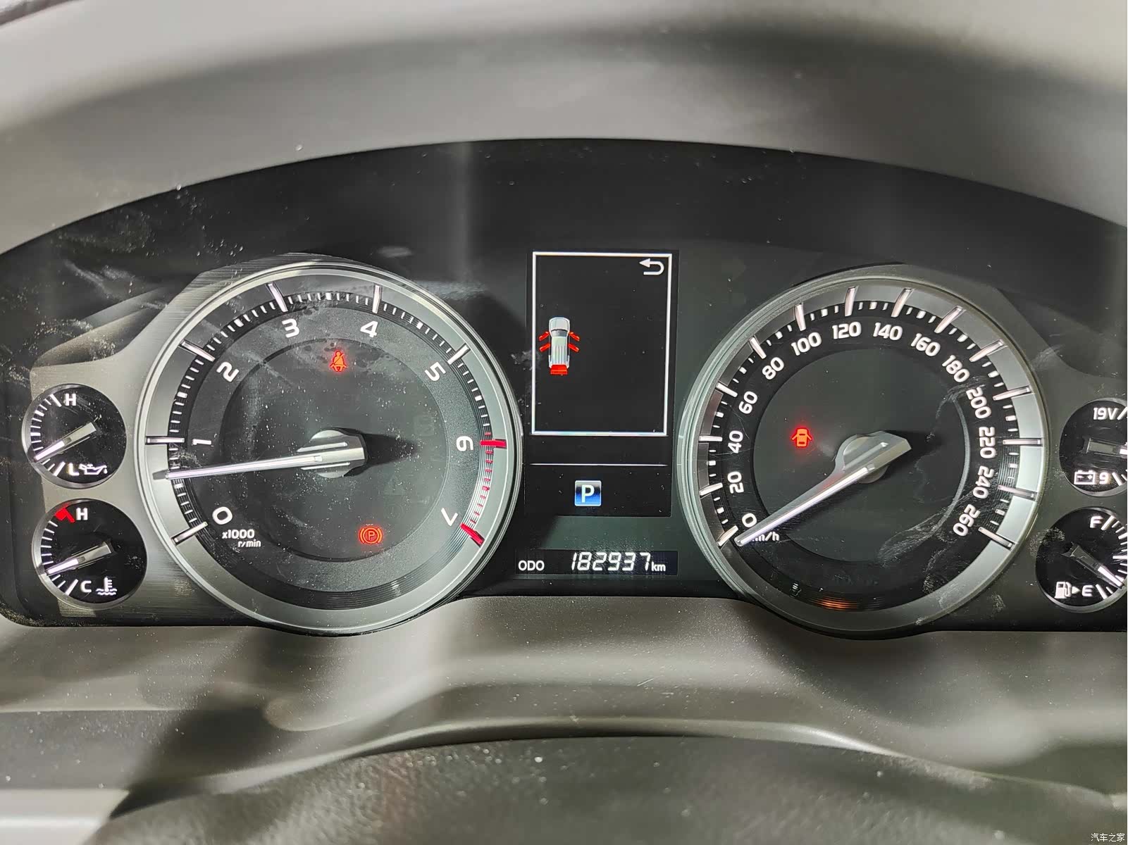 Toyota Land Cruiser, 2019 13