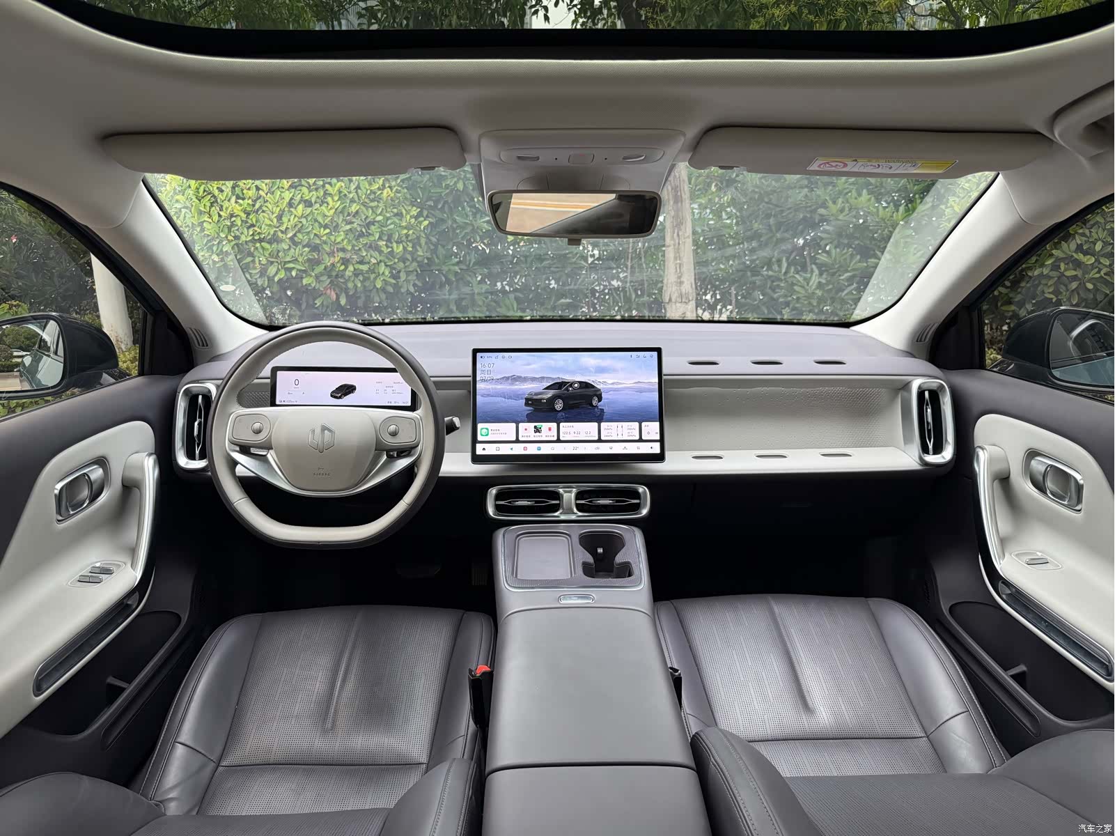 Leapmotor B01, 2025 8