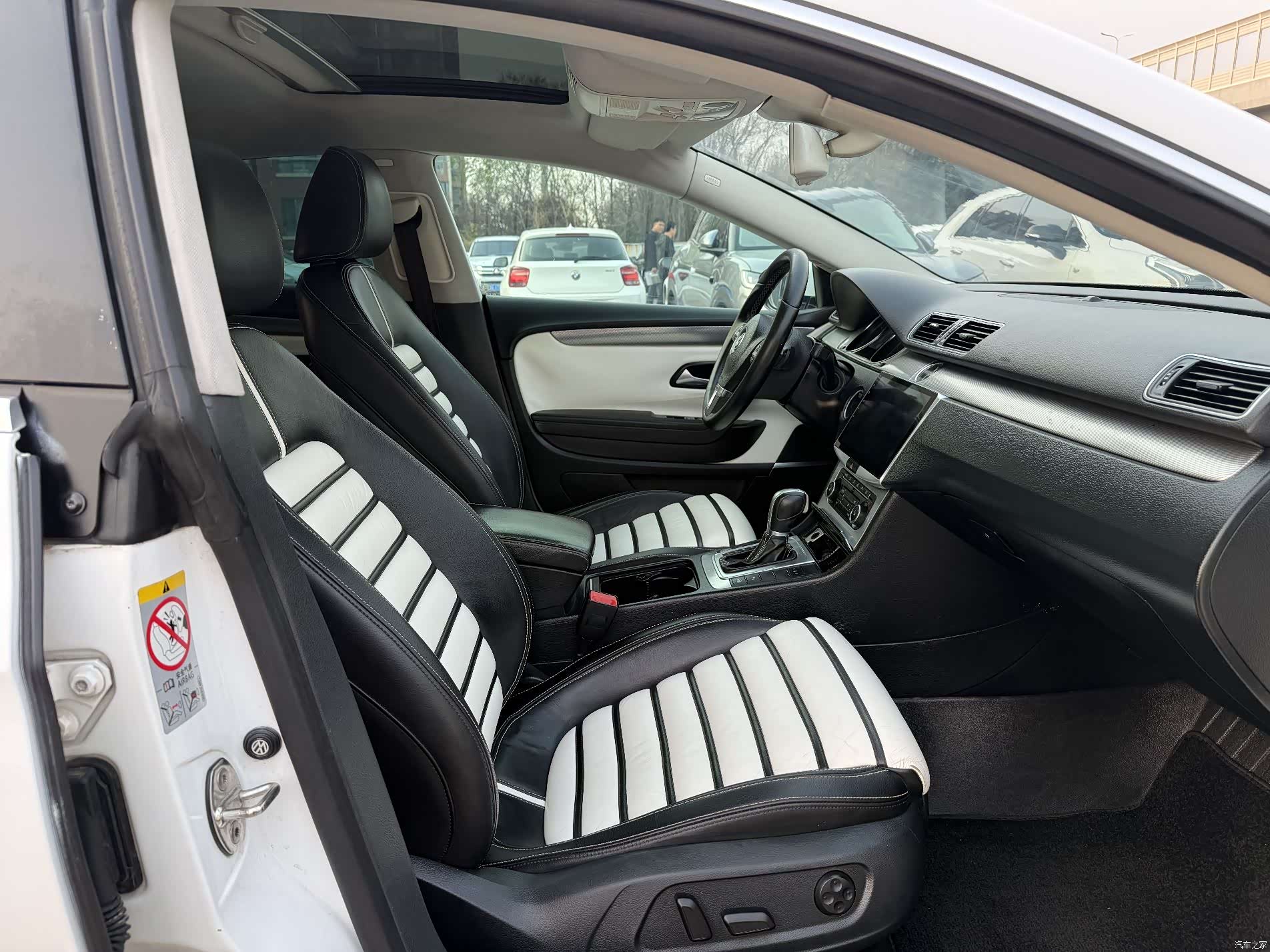 Volkswagen CC, 2013 9