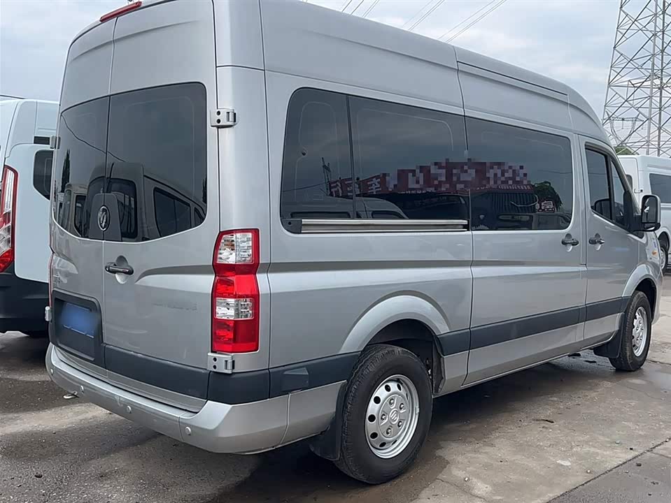 Foton Tuano Foton Tuano