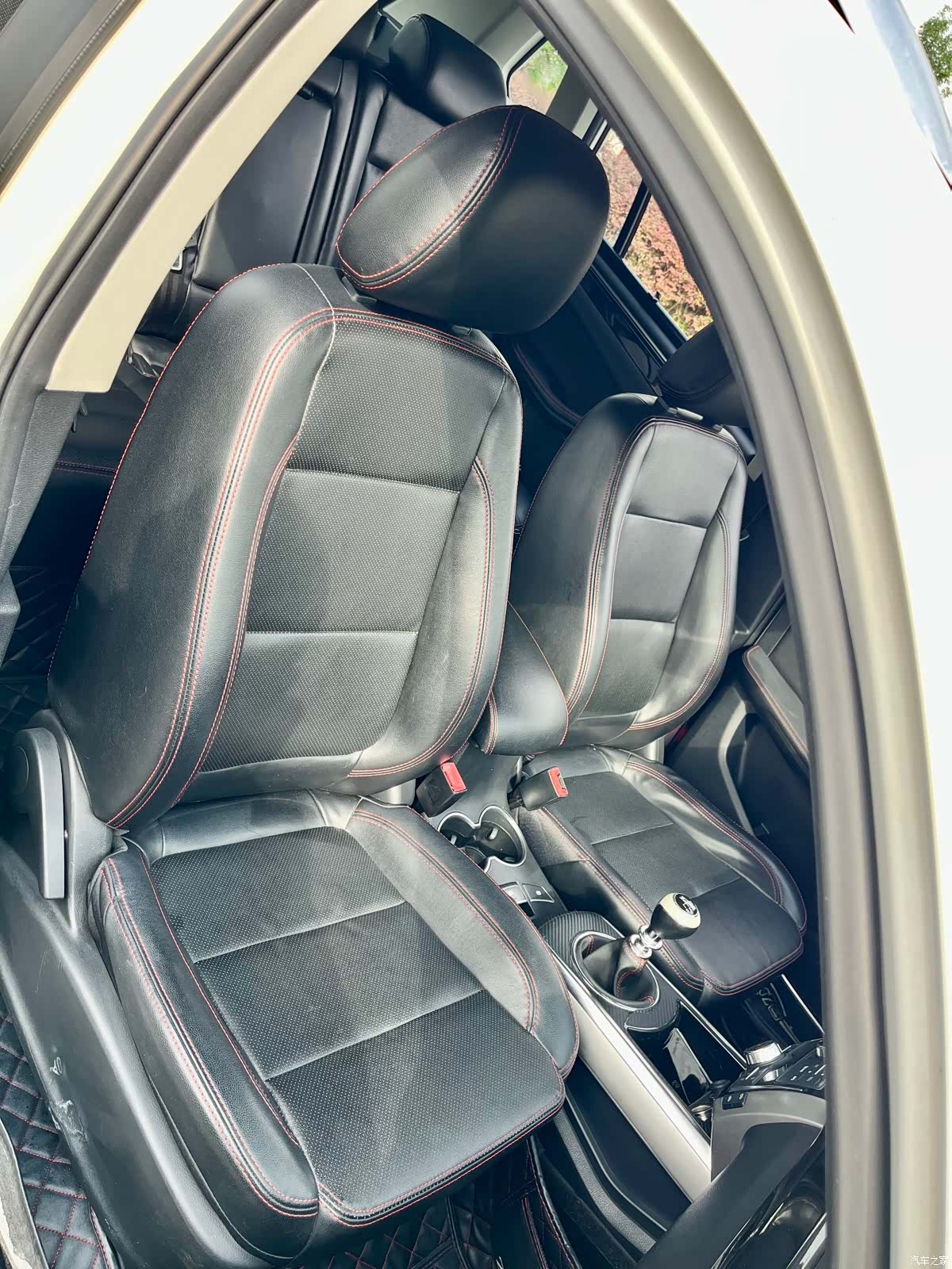 Zotye X5, 2015 17