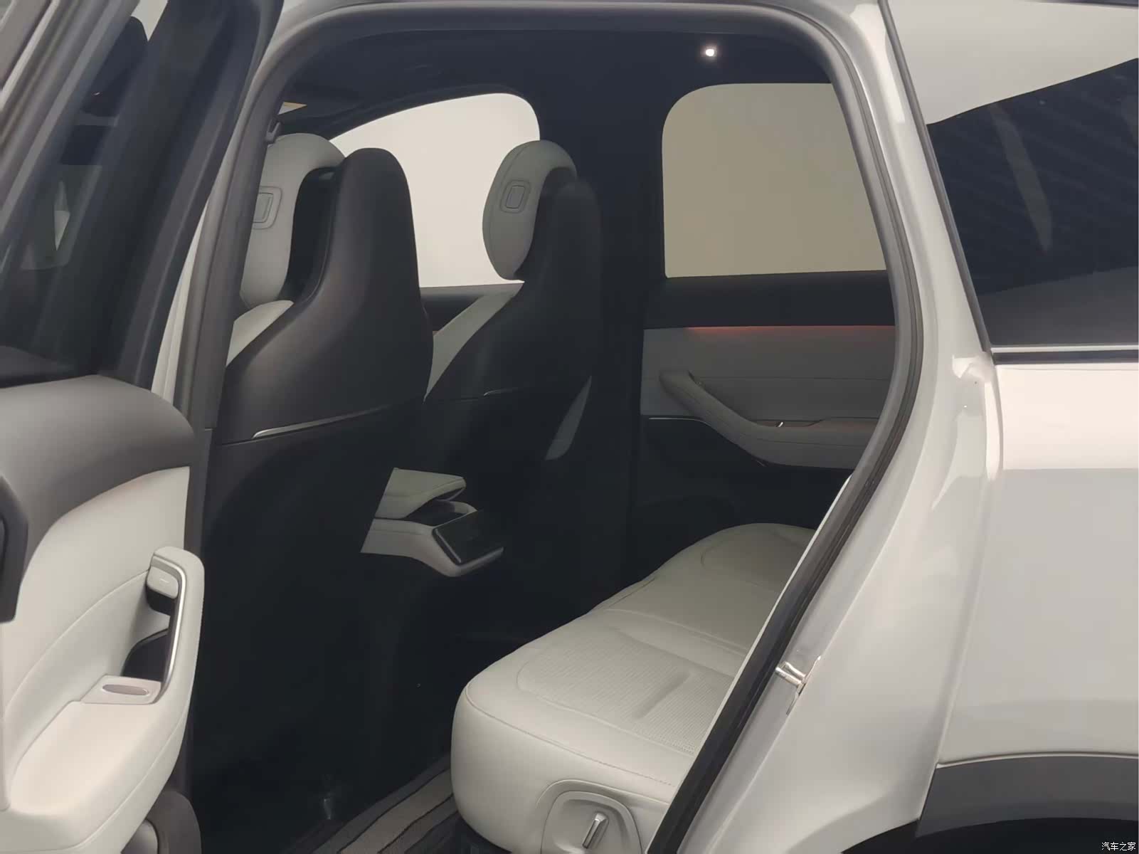NIO ES6, 2023 8
