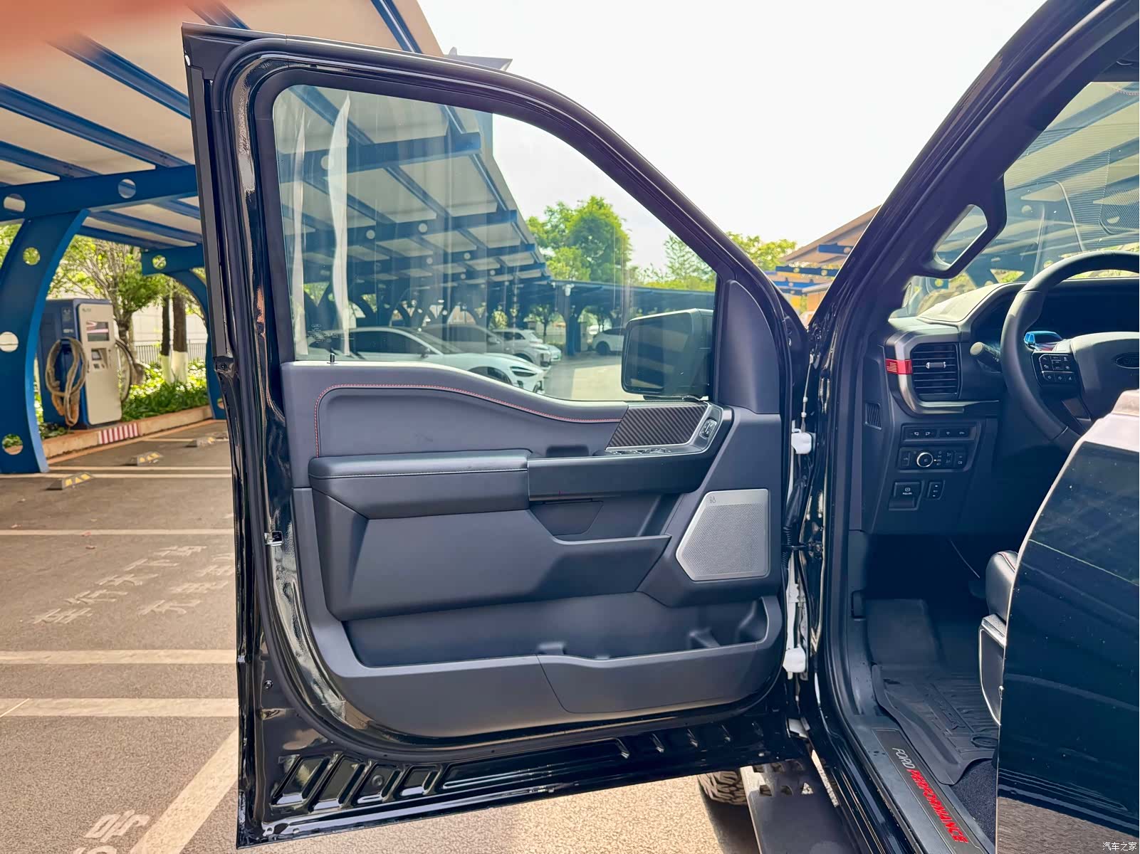 Ford F-150, 2025 10