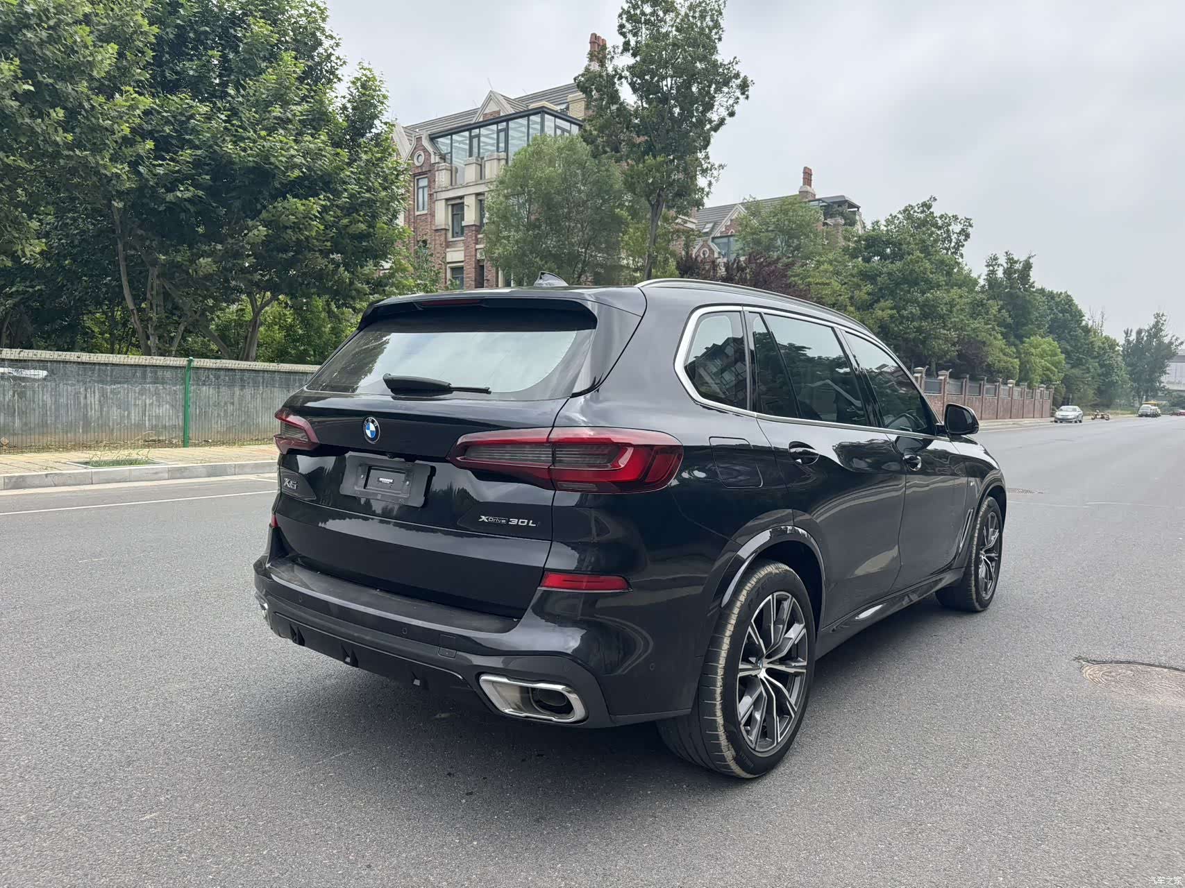 BMW X5, 2022 9