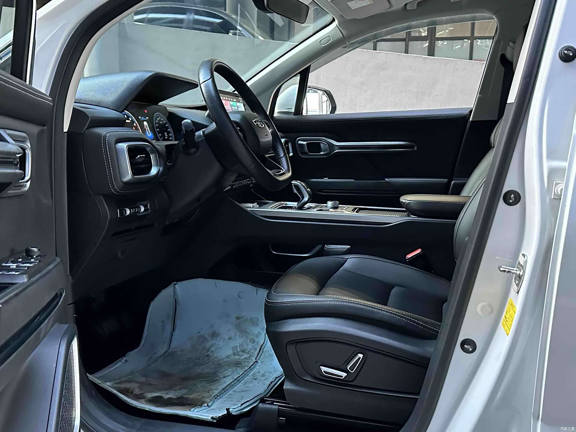 Geely Haoyue, 2021 все фото
