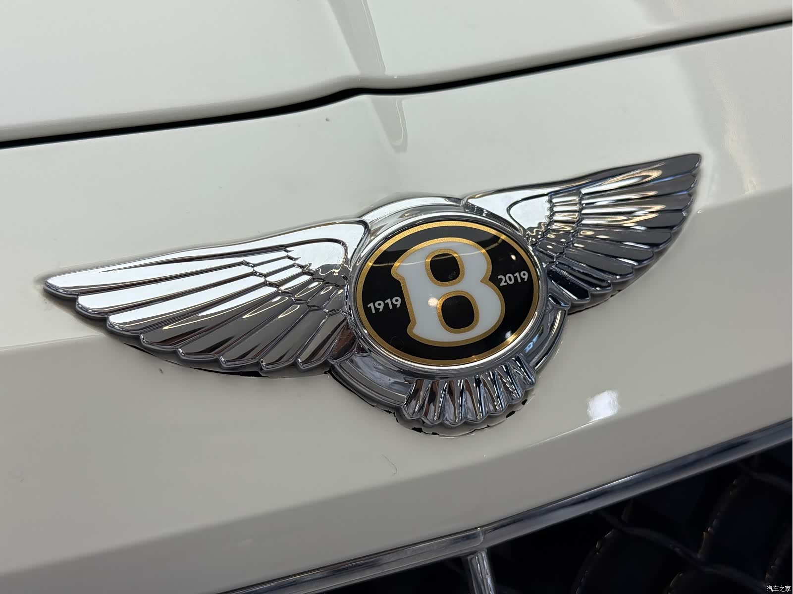 Bentley Bentayga, 2020 15