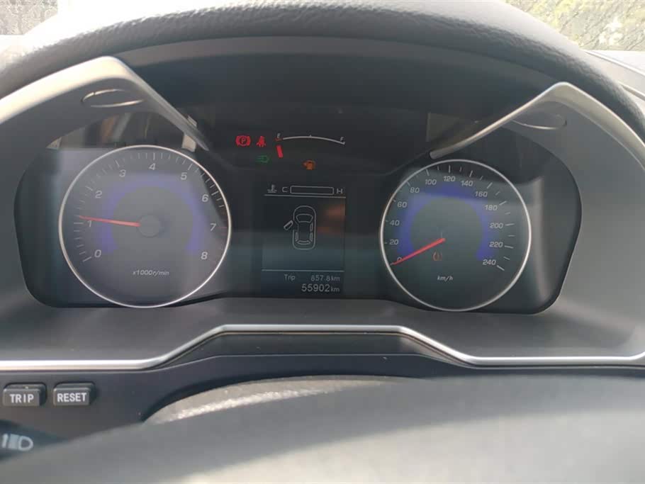 Geely Emgrand Geely Emgrand