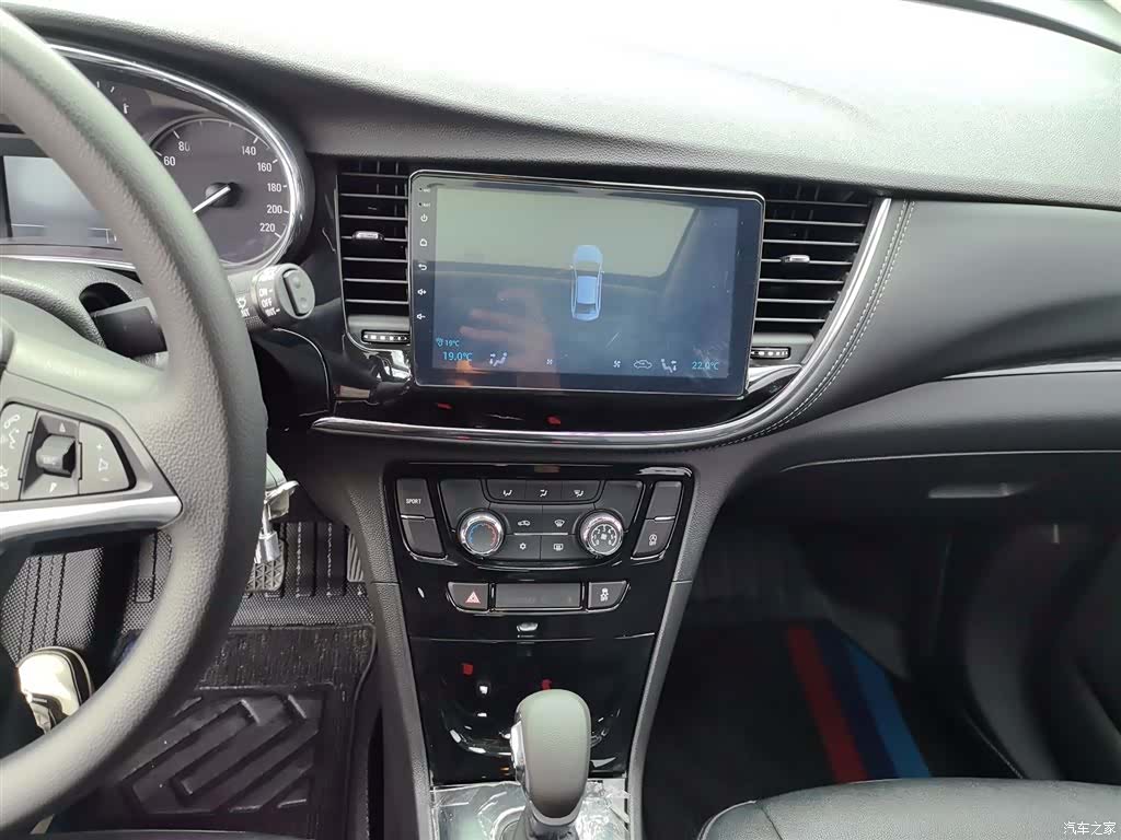 Buick Encore, 2018 8