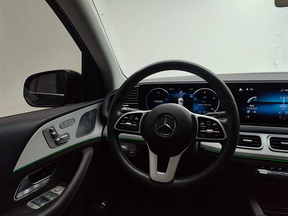 Mercedes-Benz GLE Mercedes-Benz GLE