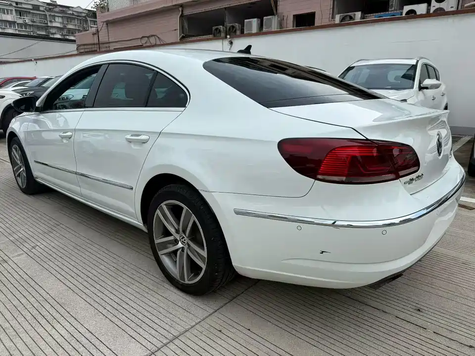 Volkswagen CC