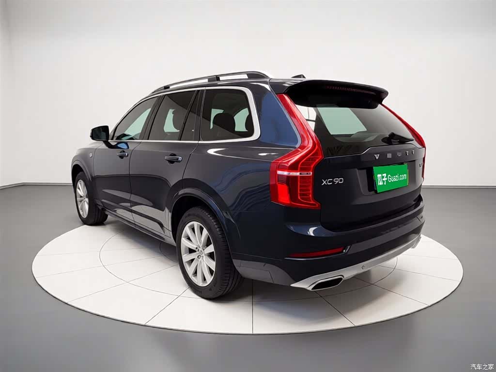 Volvo XC90, 2018 4