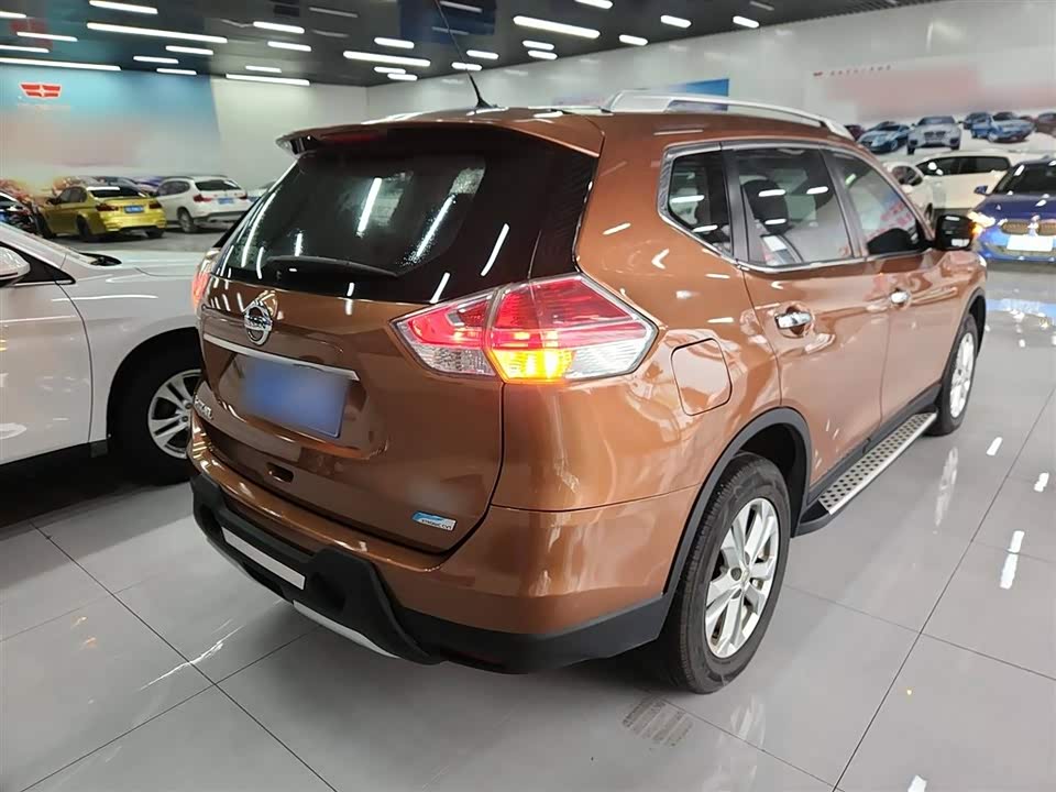 Nissan Qijun