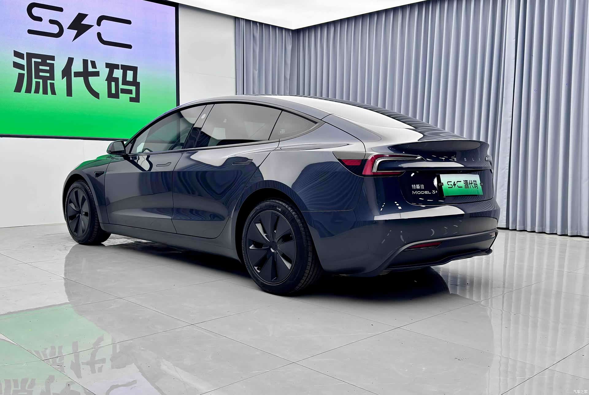 Tesla Model 3, 2025 15