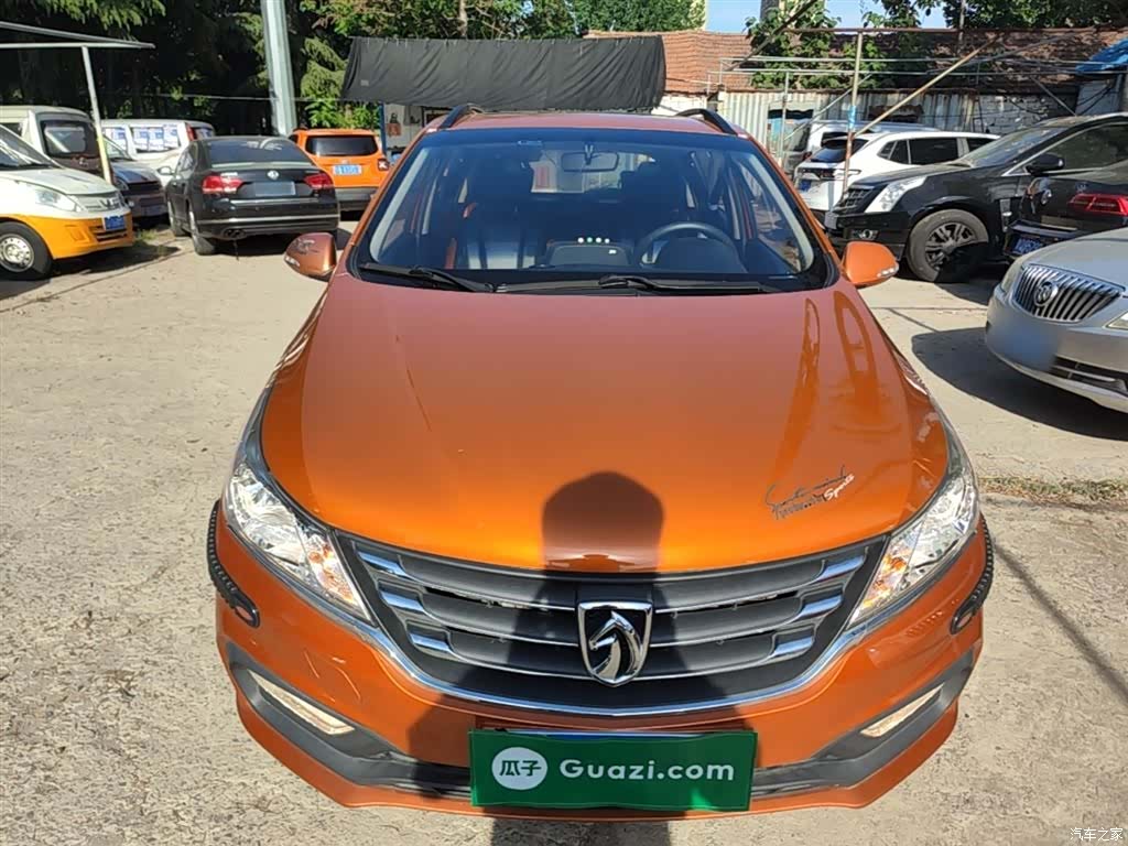 Wuling 310, 2017 3