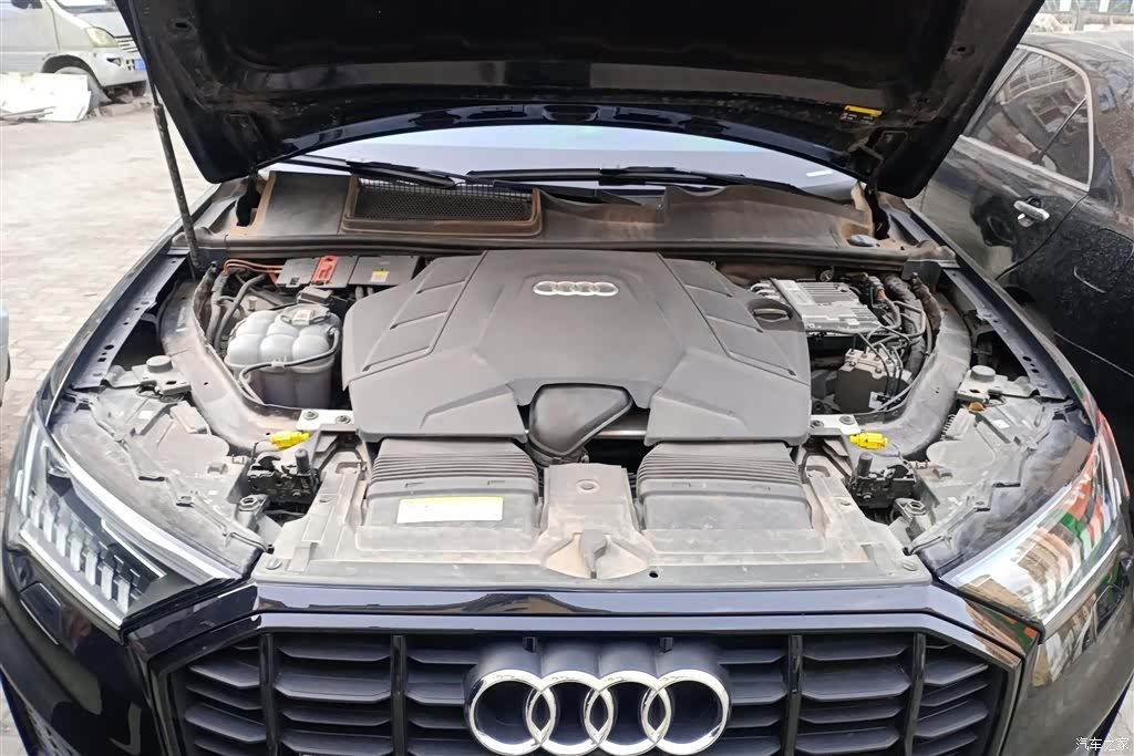 Audi Q7, 2021 10