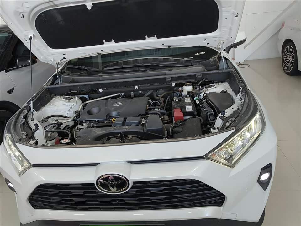 Toyota RAV4 Rongfang