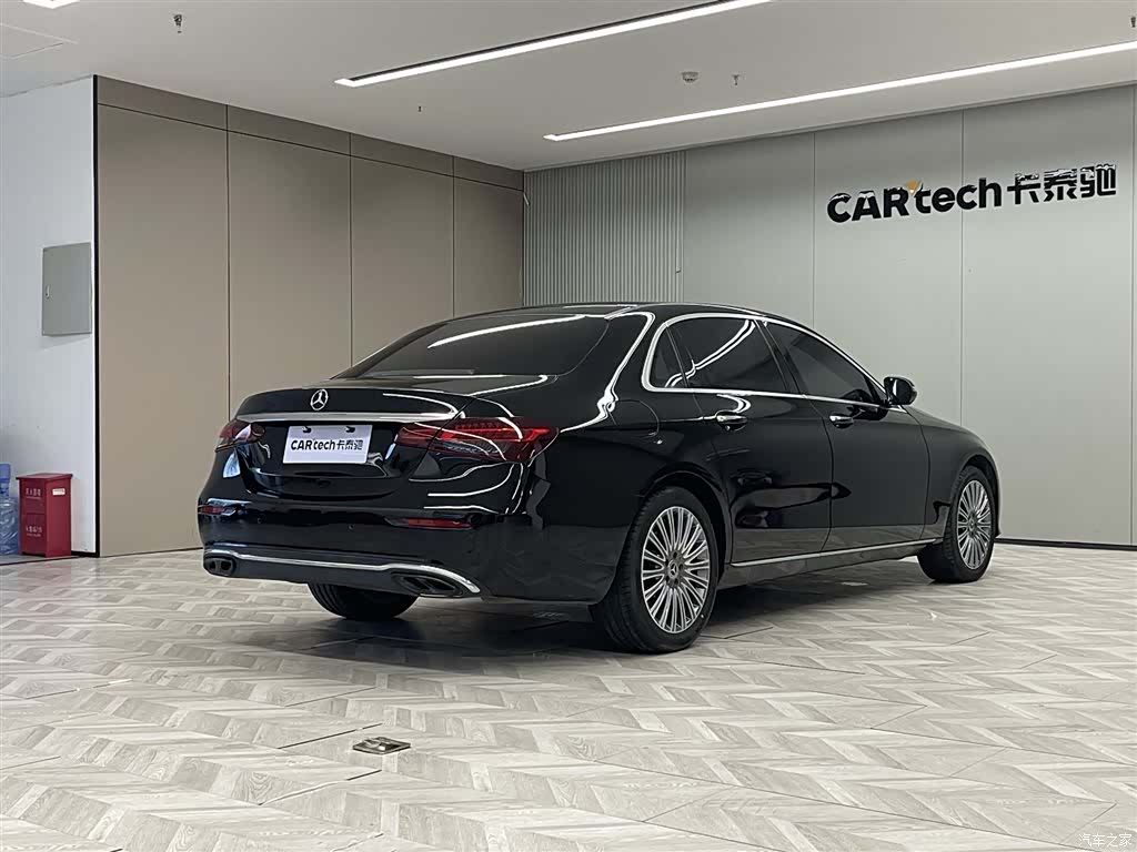 Mercedes-Benz E-Class, 2022 все фото